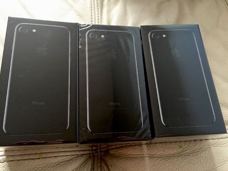 iPhone 7 Factory Unlocked Latest Model